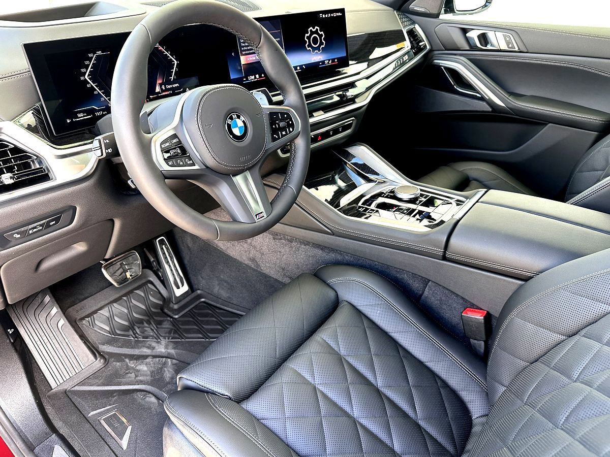 New 2026 BMW X6 xDrive40i w/ Climate Comfort Package image 12