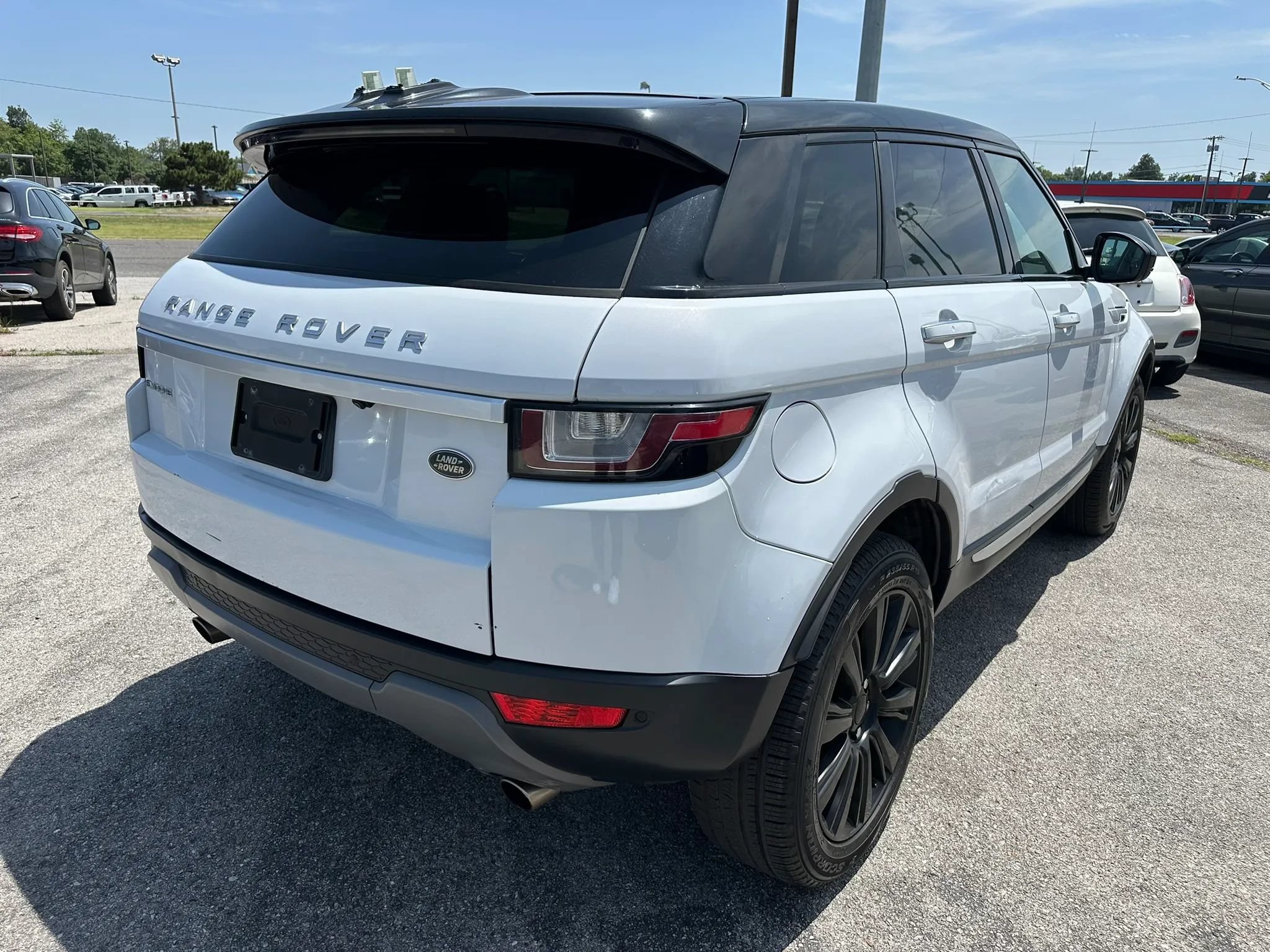 Used 2016 Land Rover Range Rover Evoque HSE AWD/4WD image 28