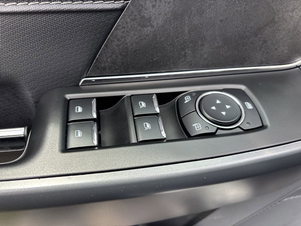 Used 2024 Ford F150 XLT w/ Equipment Group 302A MID image 17