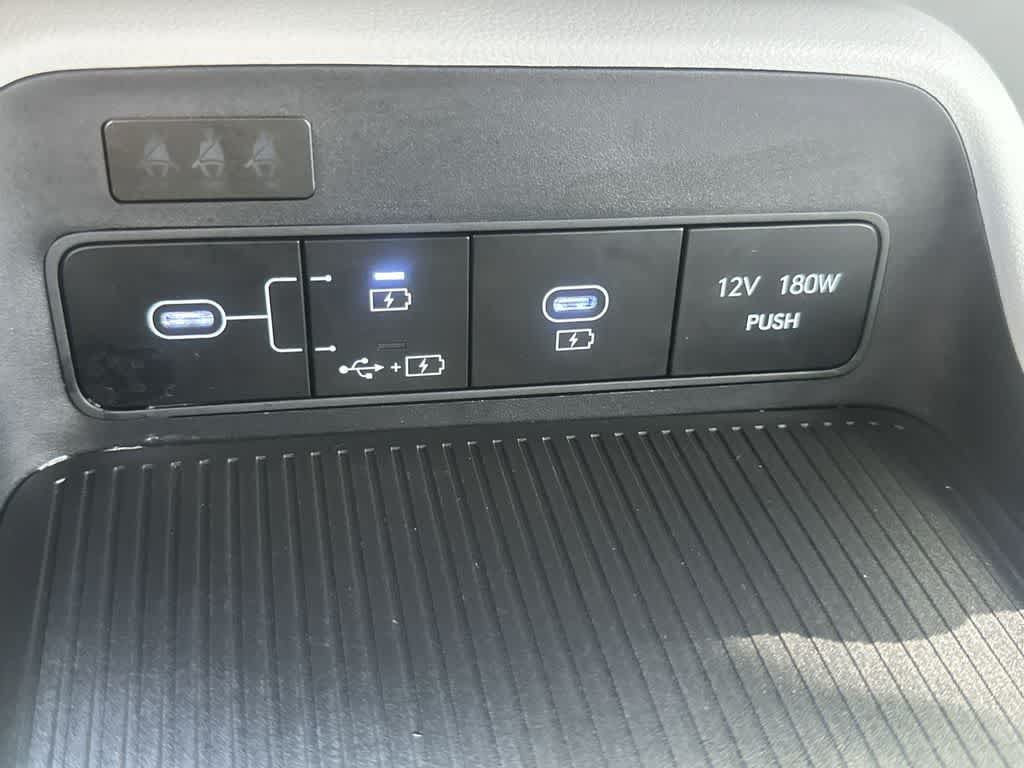 Used 2026 Hyundai Kona SE FWD image 24