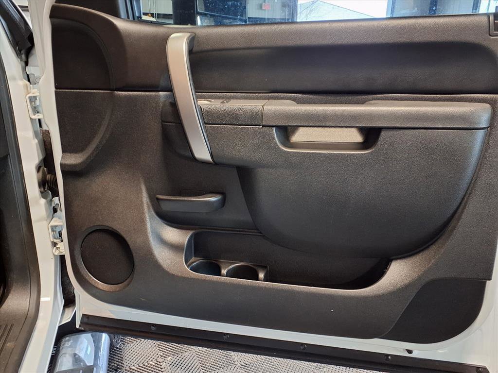 Used 2012 GMC Sierra 2500 SLE w/ SLE Preferred Package image 12