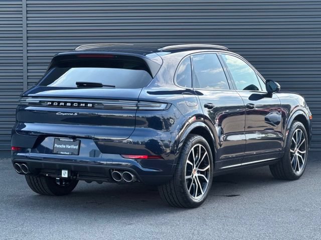 New 2026 Porsche Cayenne S AWD/4WD image 7