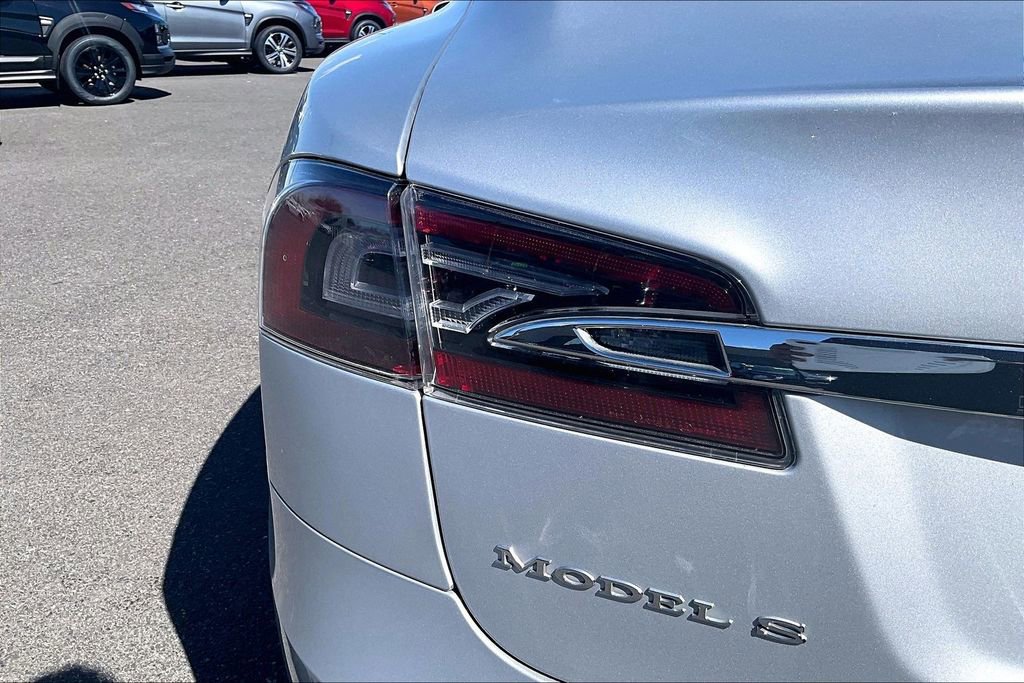 Used 2017 Tesla Model S 100D AWD/4WD image 29