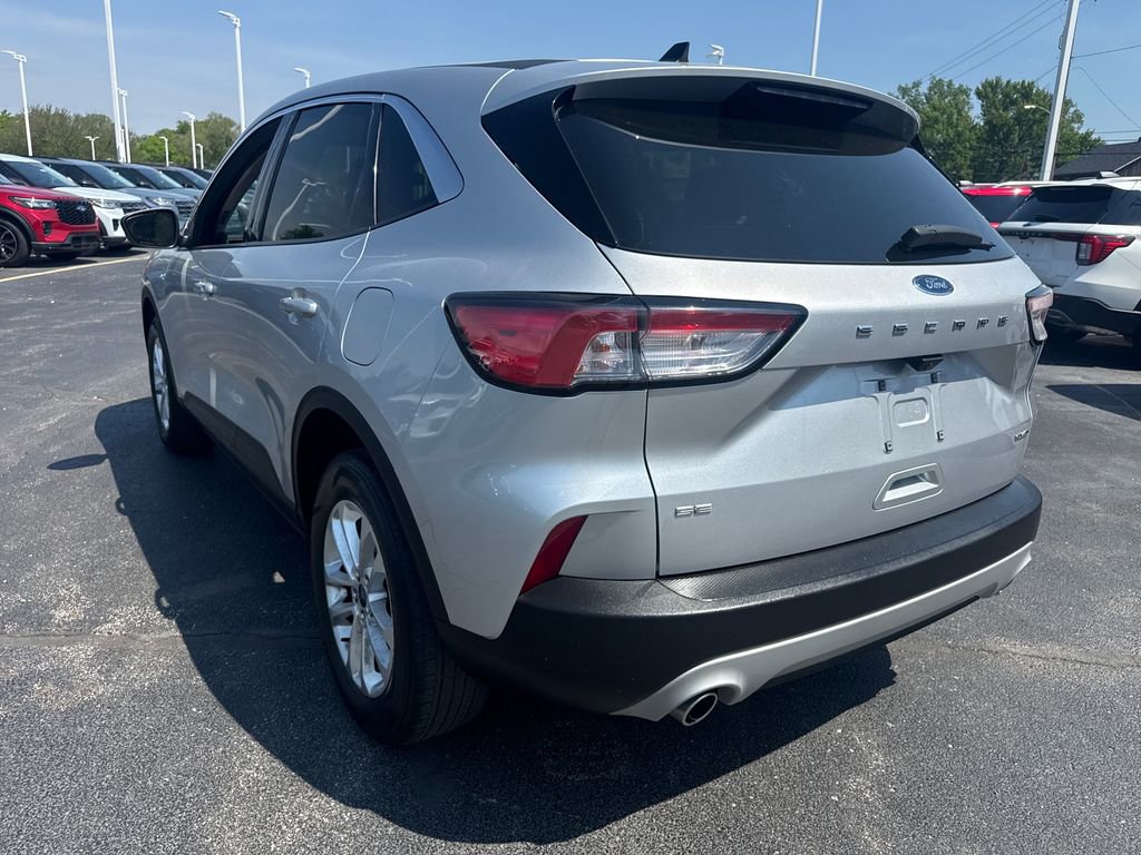 Used 2020 Ford Escape SE AWD/4WD image 9