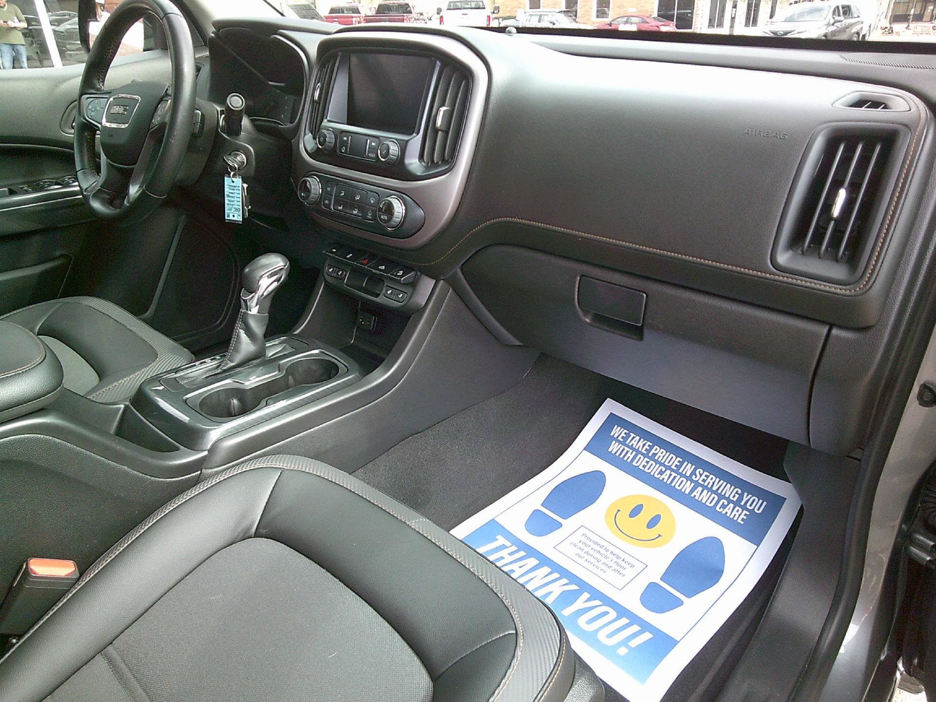 Used 2022 GMC Canyon AT4 w/ Trailering Package image 11