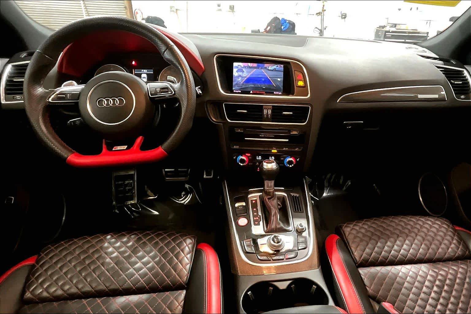 Used 2015 Audi SQ5 Premium Plus w/ Technology Package AWD/4WD image 16