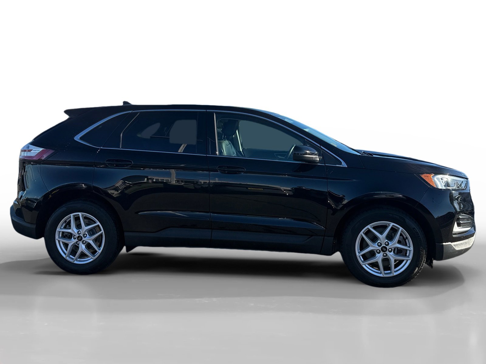 Used 2024 Ford Edge SEL image 6