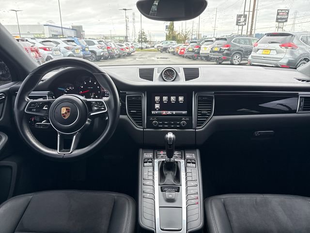 Used 2018 Porsche Macan Sport Edition image 15