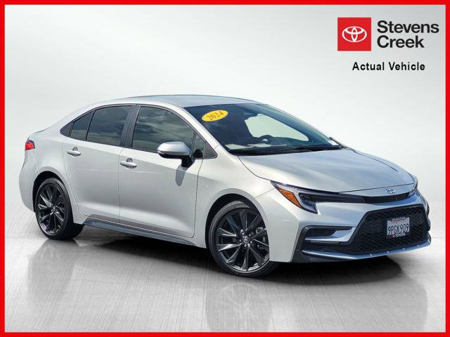Certified 2024 Toyota Corolla SE FWD image 1