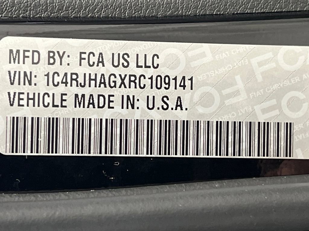 Used 2024 Jeep Grand Cherokee Altitude image 70