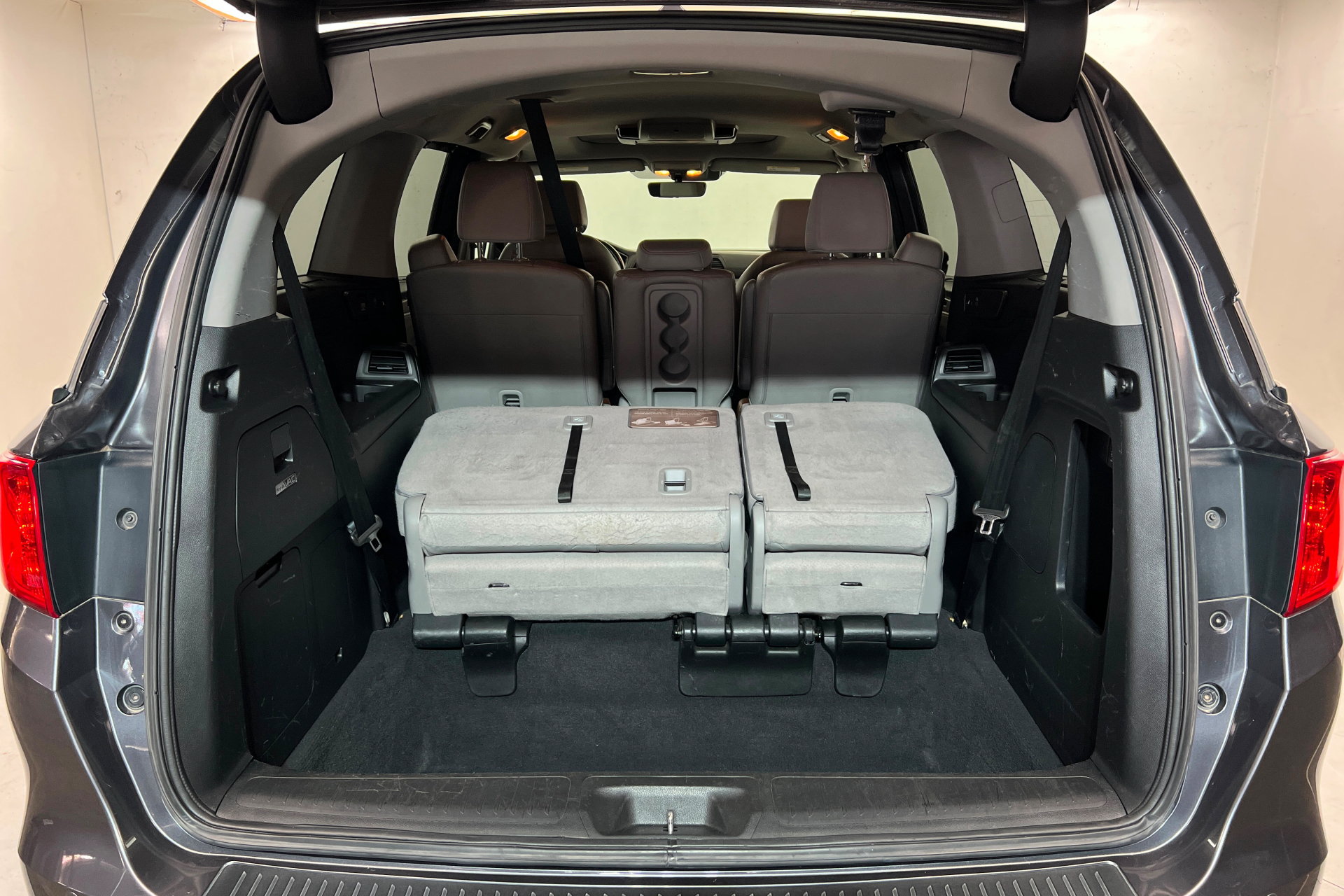 Used 2018 Honda Odyssey Elite image 22