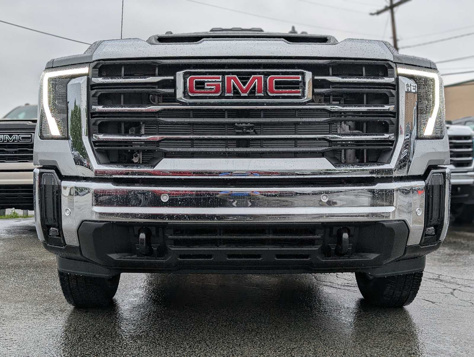 New 2026 GMC Sierra 3500 SLE w/ Preferred Package AWD/4WD image 2