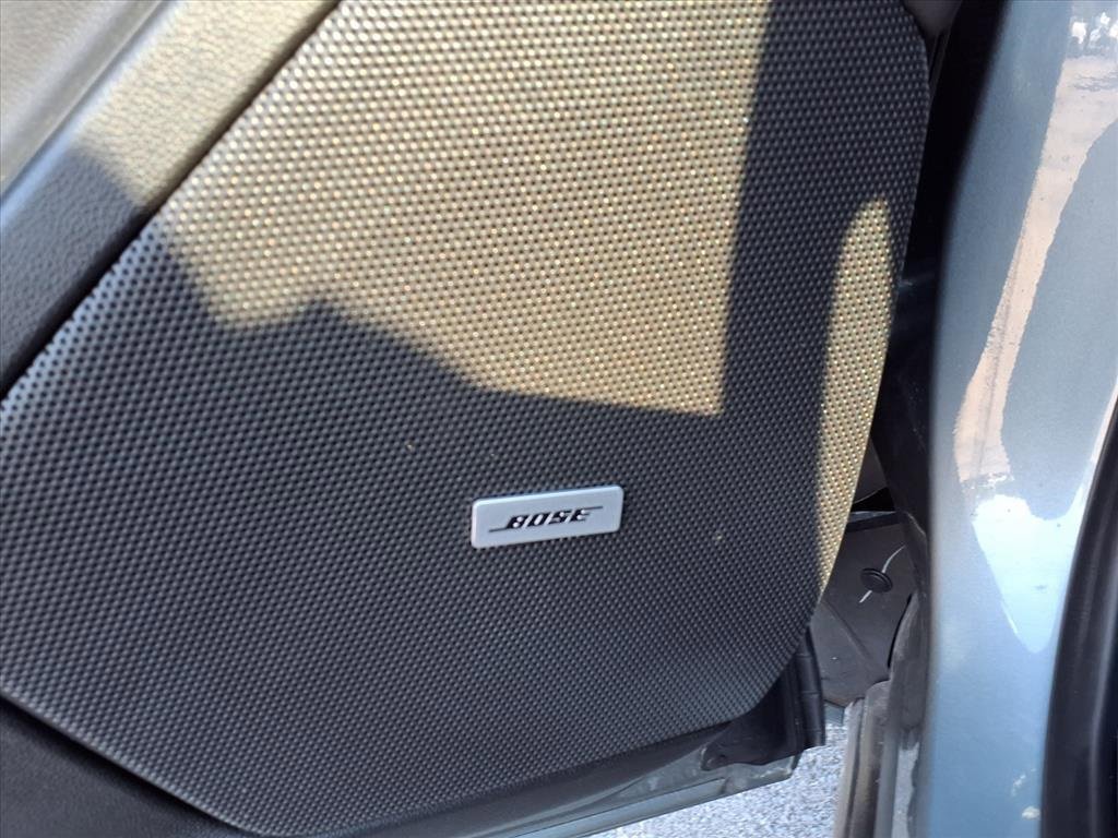 Used 2025 Cadillac XT6 Premium Luxury image 19