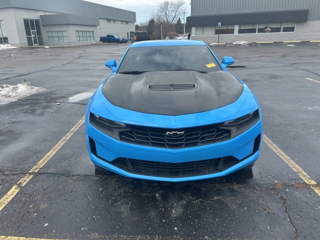 Used 2022 Chevrolet Camaro LT w/ Technology Package image 6