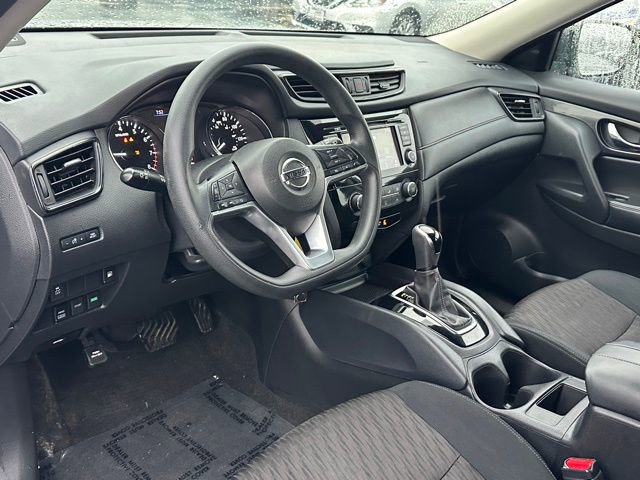 Used 2018 Nissan Rogue S image 33