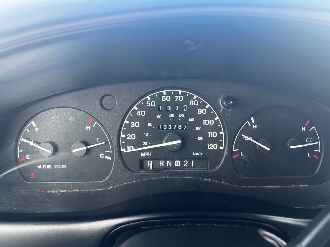 Used 1998 Ford Ranger Splash image 11