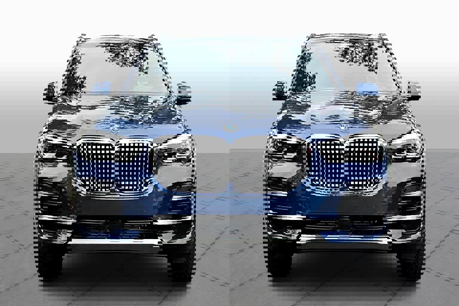 Used 2023 BMW X5 xDrive40i image 4