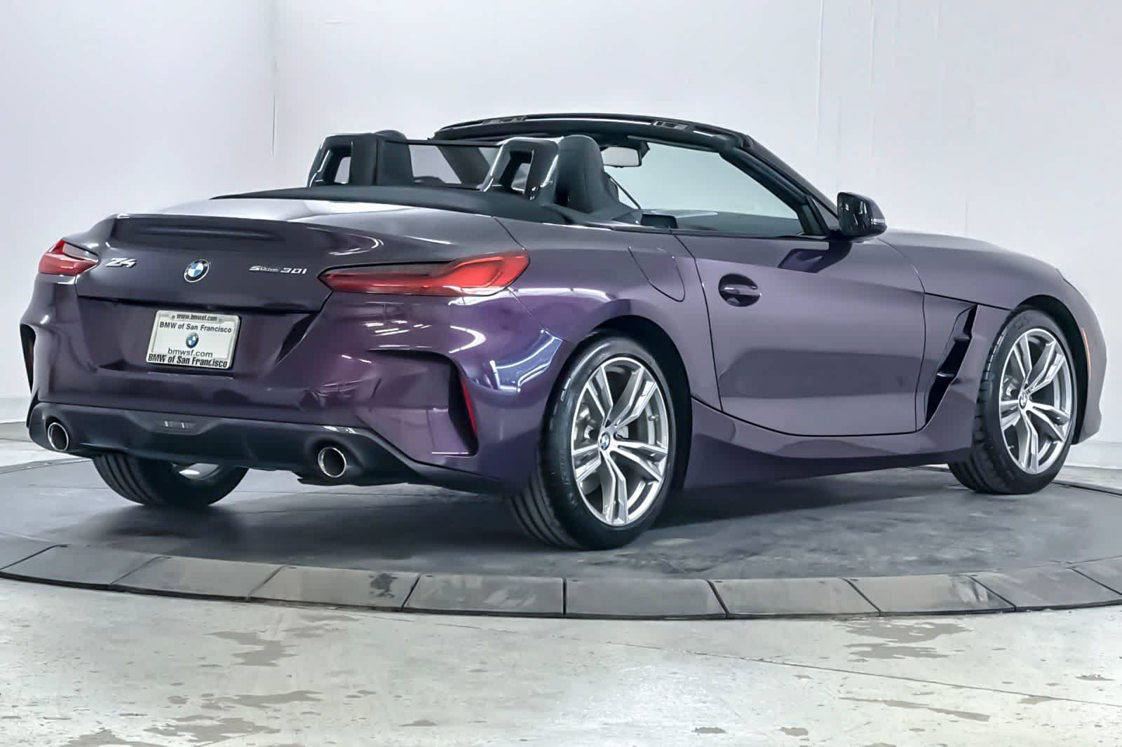 Used 2025 BMW Z4 sDrive30i RWD image 2