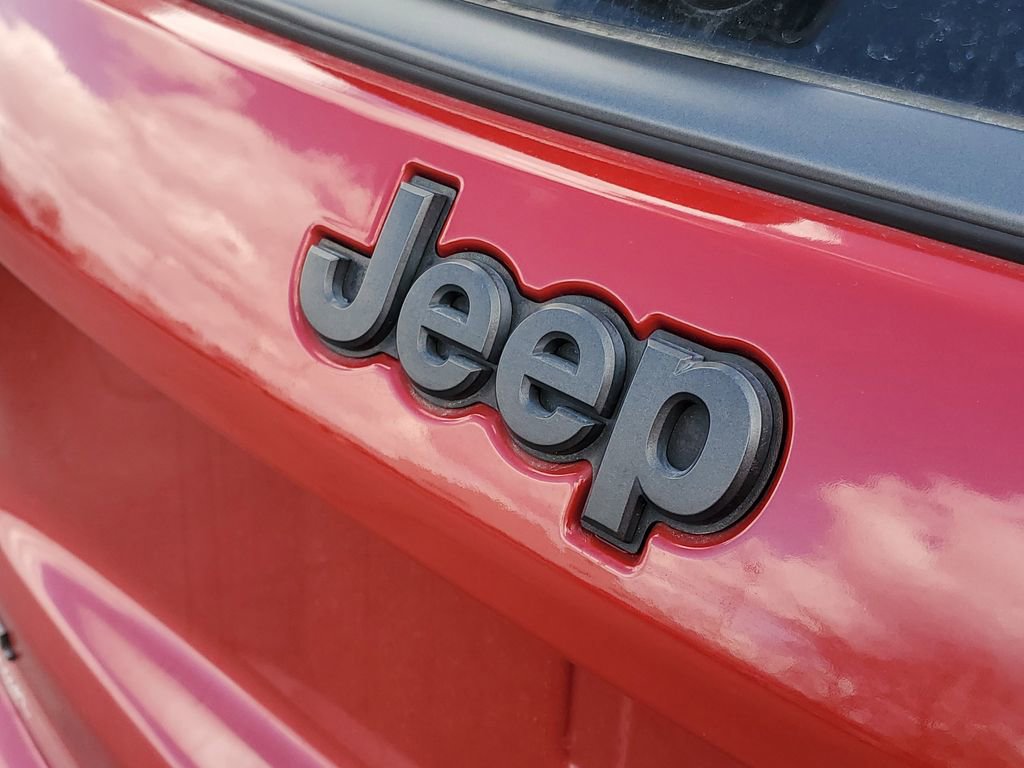 Used 2018 Jeep Compass Trailhawk w/ Leather Interior Group image 8