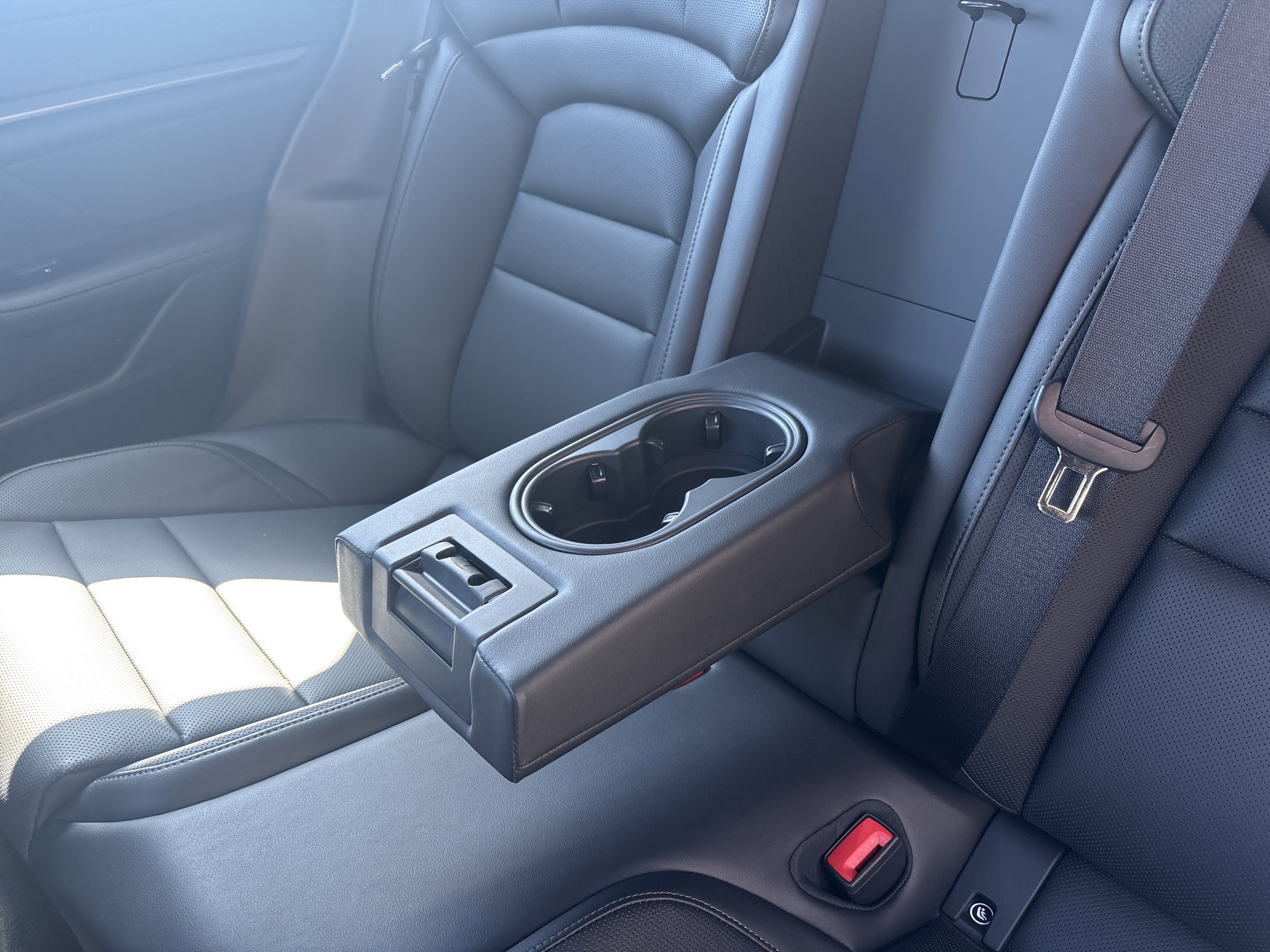 New 2025 Porsche Taycan image 32