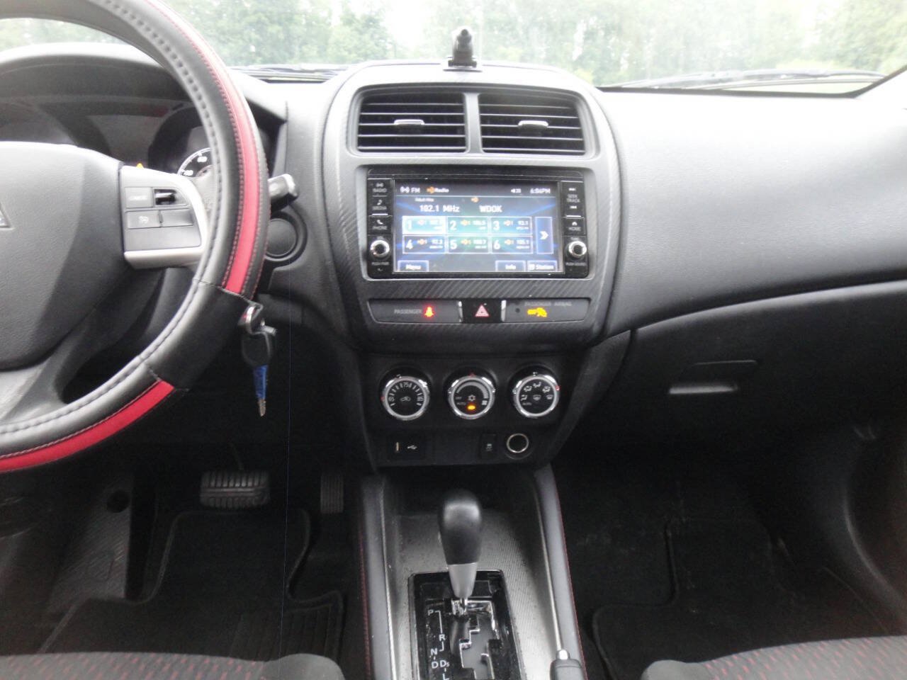 Used 2018 Mitsubishi Outlander Sport ES FWD image 19