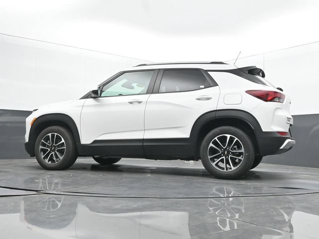 Used 2024 Chevrolet TrailBlazer LT FWD image 29