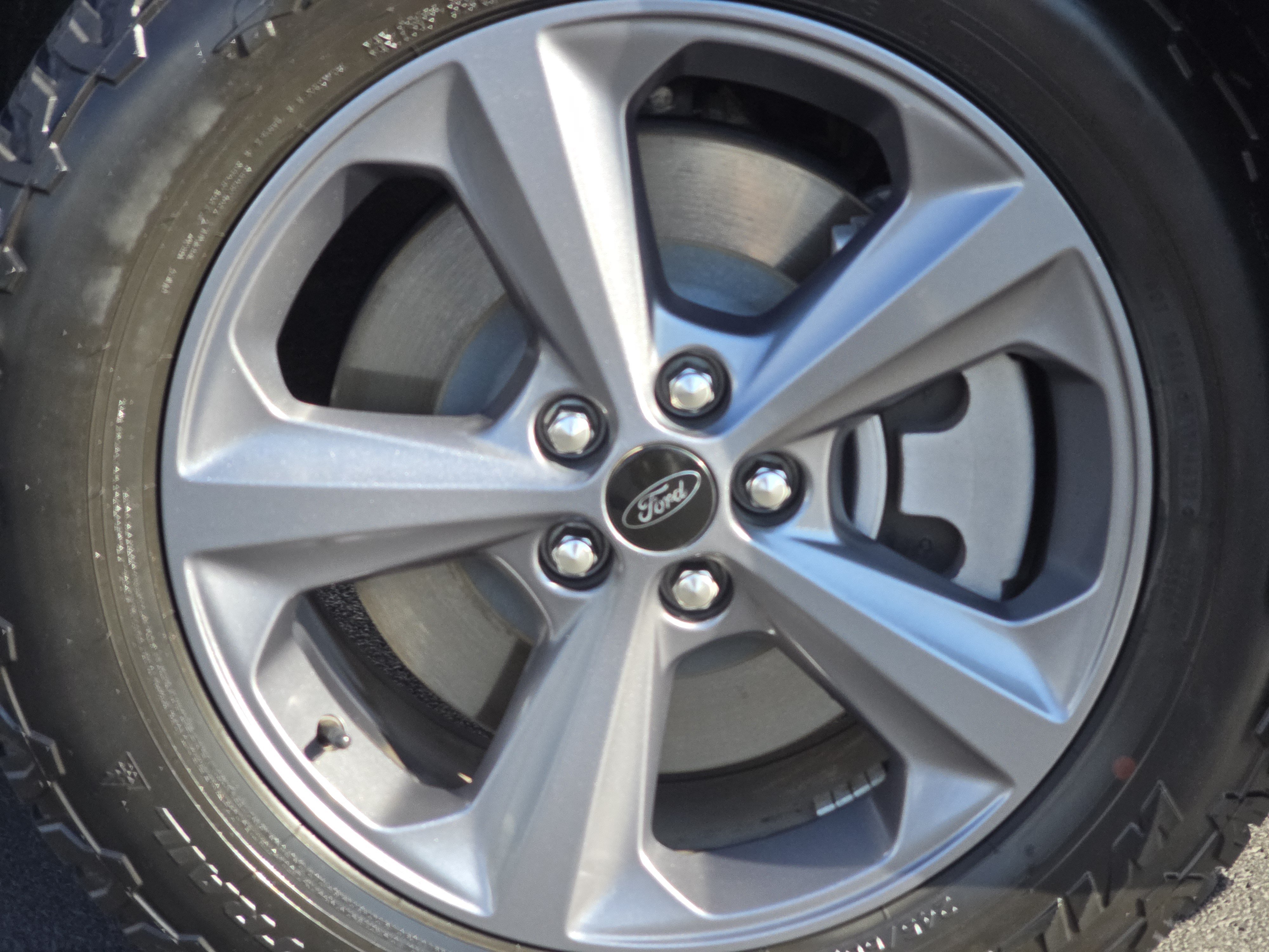 Used 2024 Ford Edge SEL w/ Sport Appearance Package AWD/4WD image 14