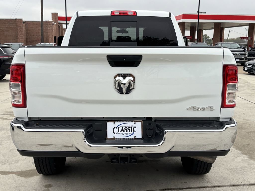 Used 2024 RAM 3500 Tradesman w/ Chrome Appearance Group image 5