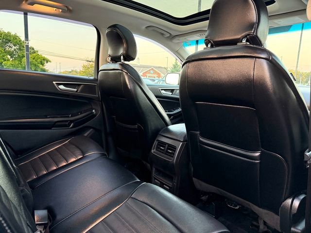 Used 2015 Ford Edge SEL w/ Equipment Group 201A image 13