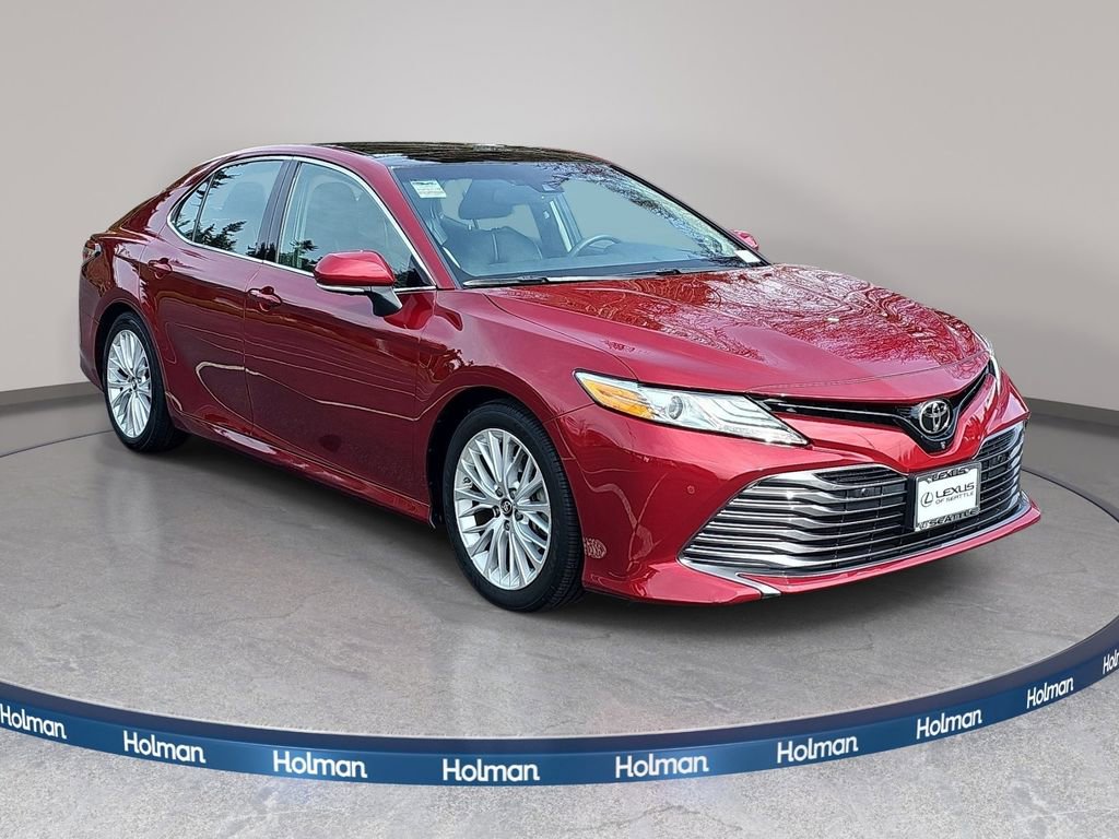 Used 2018 Toyota Camry XLE w/ Audio Package image 4