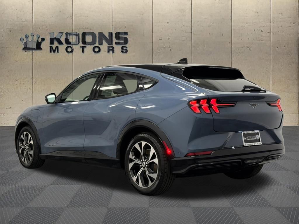 Used 2023 Ford Mustang Mach-E Premium image 6