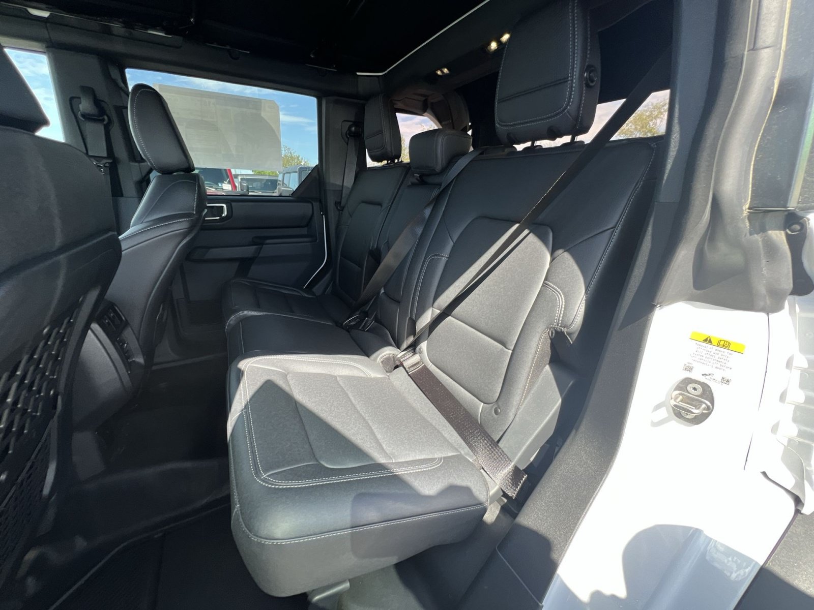 New 2025 Ford Bronco Badlands AWD/4WD image 32