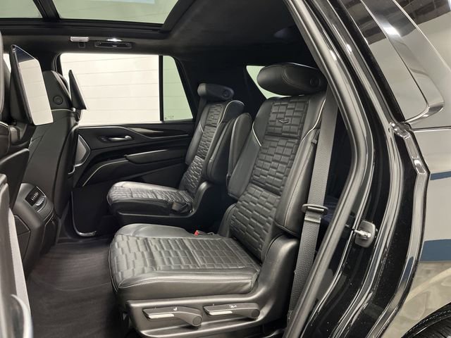 Used 2023 Cadillac Escalade Sport Platinum image 33