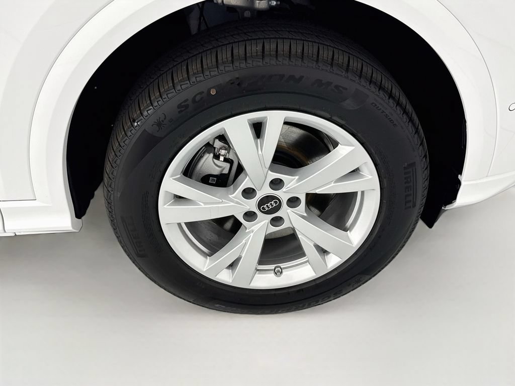 New 2026 Audi Q5 Premium AWD/4WD image 32