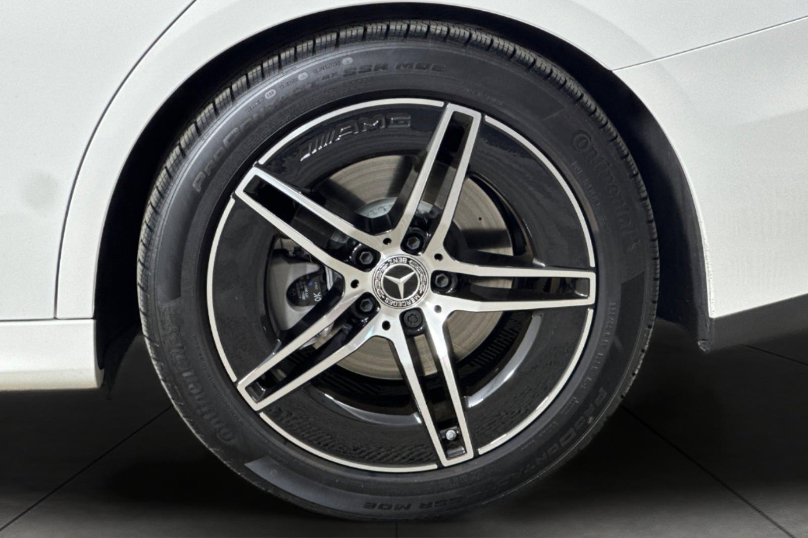 Used 2025 Mercedes-Benz E 350 Sedan image 25