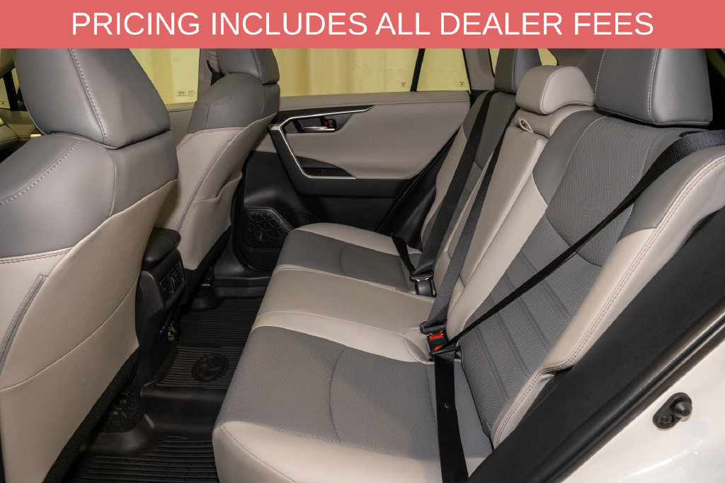 Used 2024 Toyota RAV4 Limited FWD image 9