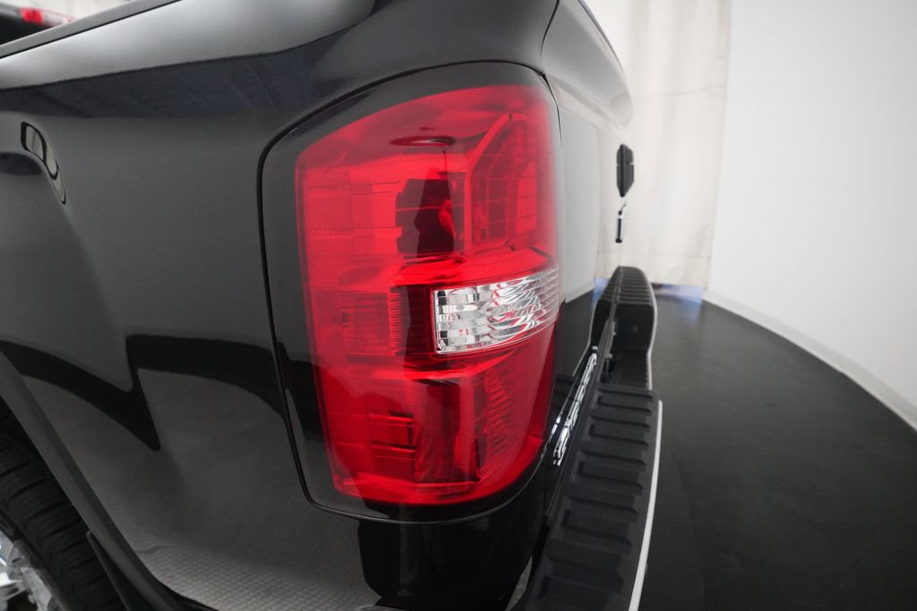 Used 2014 GMC Sierra 1500 SLT w/ SLT Crew Cab Value Package image 30