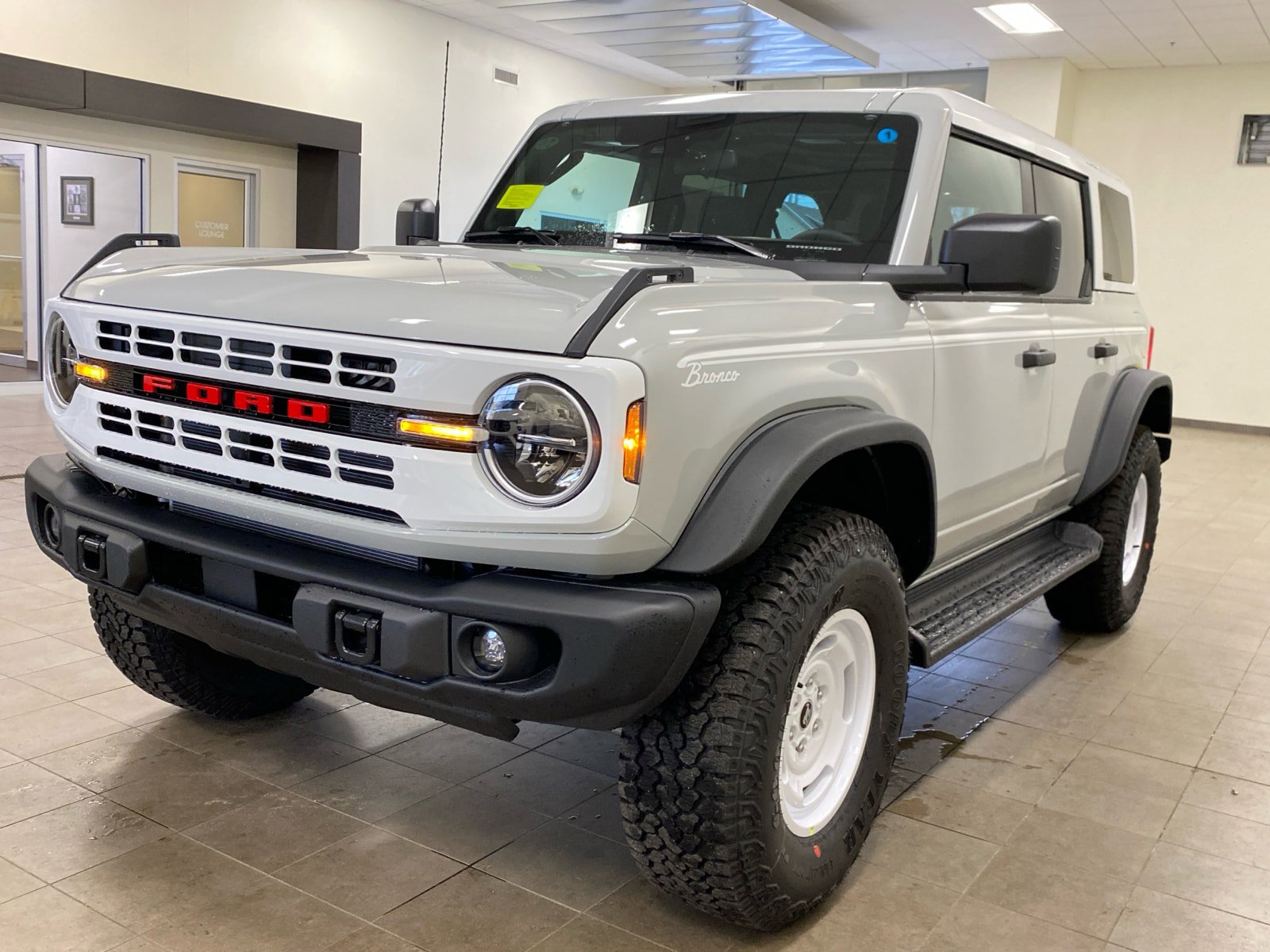 New 2026 Ford Bronco Heritage Edition AWD/4WD image 11