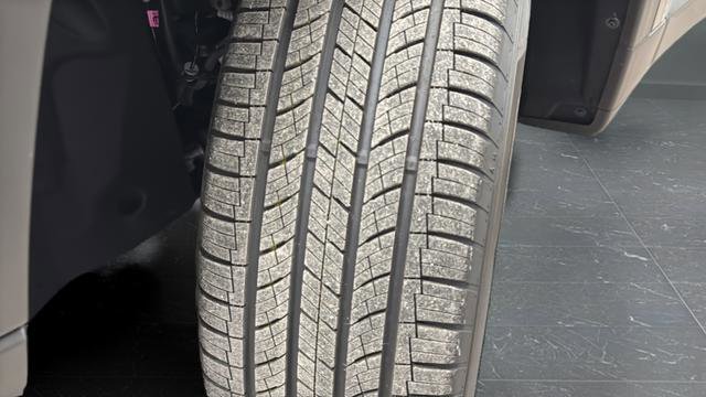 New 2026 Jeep Cherokee Limited image 39