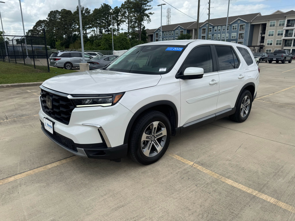 Certified 2025 Honda Pilot EX-L image 4