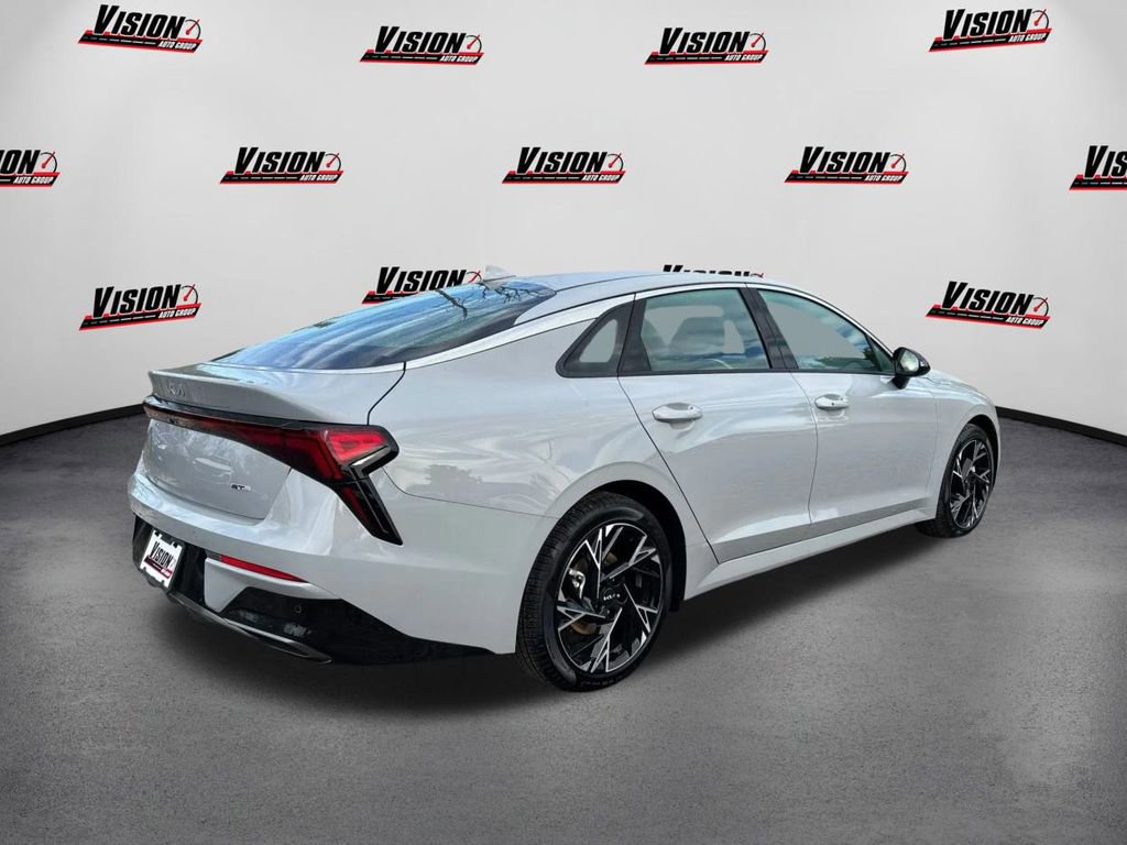 New 2025 Kia K5 GT-Line image 5