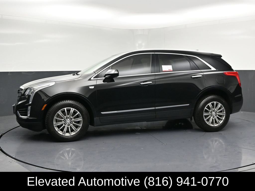 Used 2019 Cadillac XT5 Luxury AWD/4WD image 2