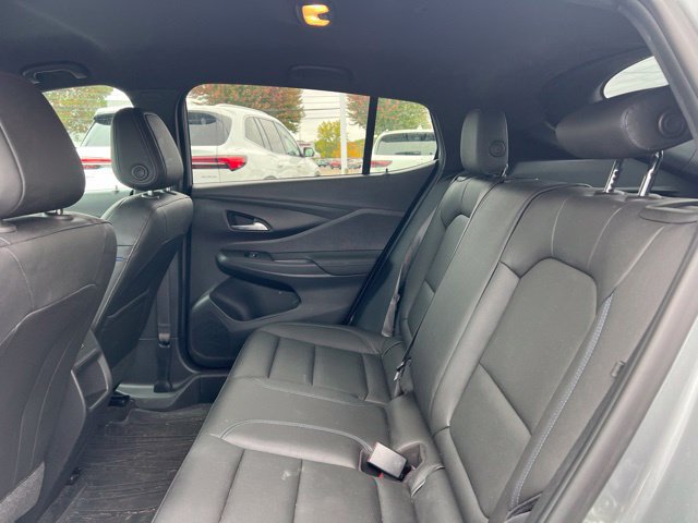 Used 2024 Buick Envista Sport Touring w/ Convenience I Package FWD image 17