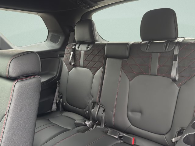 Certified 2026 Honda Pilot Black Edition image 19