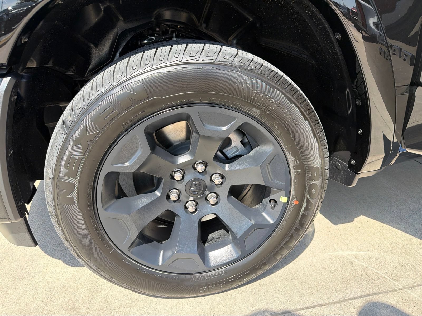 New 2027 RAM 1500 Lone Star AWD/4WD image 13