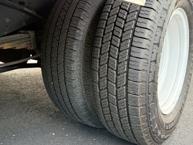Used 2022 Ford E-350 and Econoline 350 Super Duty RWD image 14