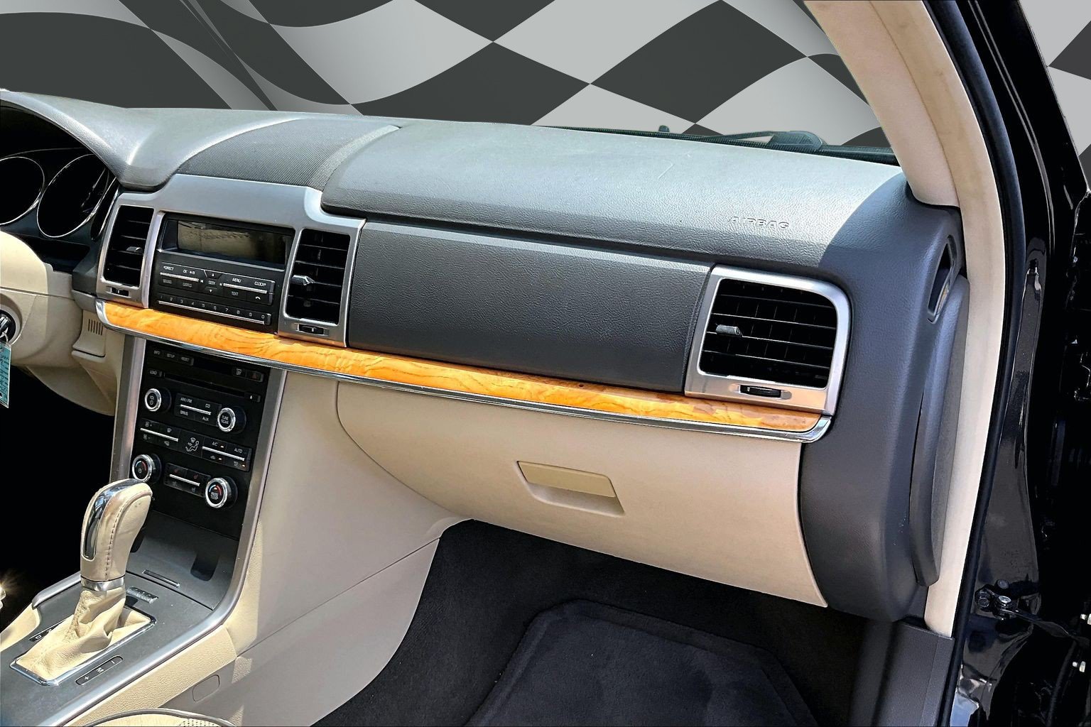 Used 2011 Lincoln MKZ FWD image 15
