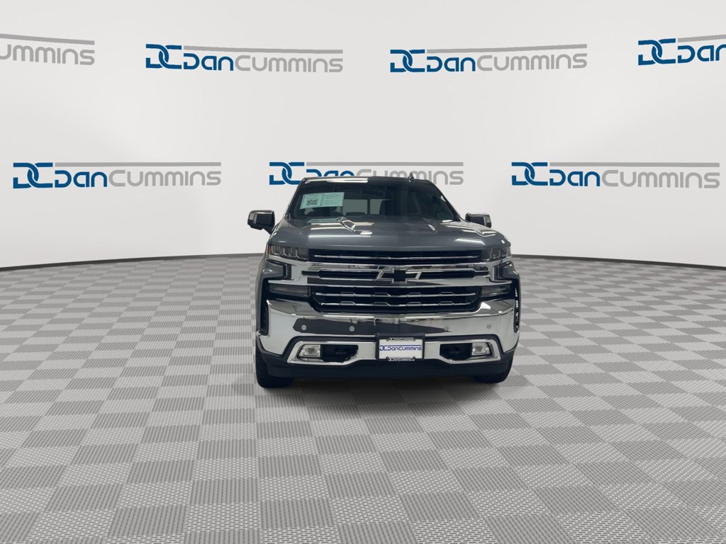 Used 2022 Chevrolet Silverado 1500 LTZ AWD/4WD image 3