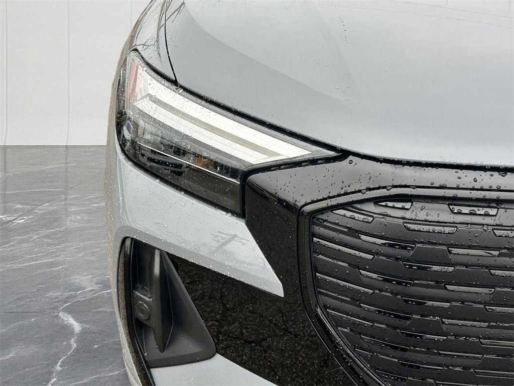 Used 2024 Audi Q4 e-tron Premium image 15