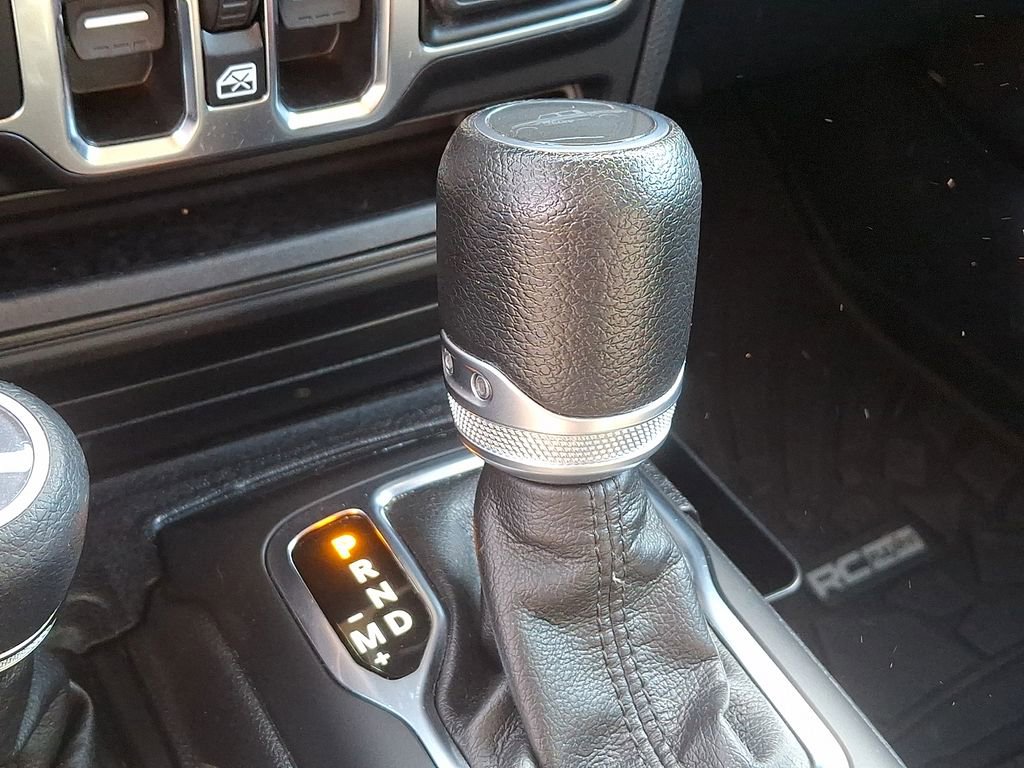 Used 2023 Jeep Gladiator Sport image 14